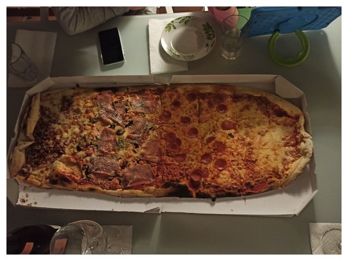Pizza enorme